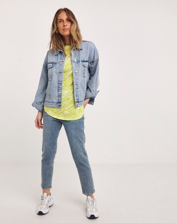 Longline Short Sleeve Curved Hem Top