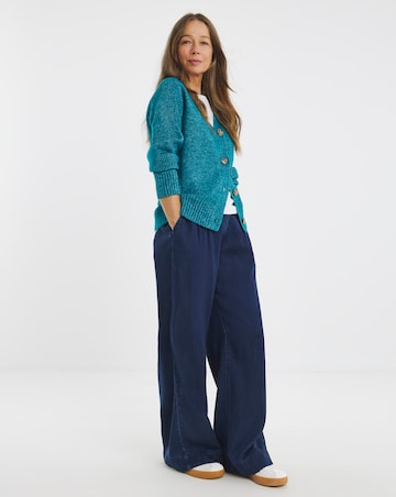 Re-luxe V Neck Seam Detail Cardigan