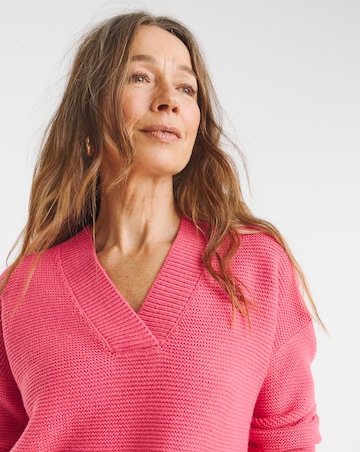 Pink V Neck Curved Hem Jumper