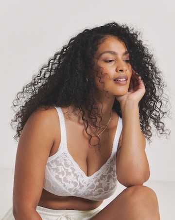 Triumph Delicate Doreen Non Wired Bra