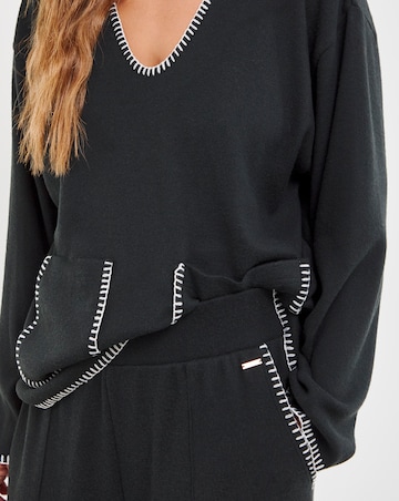 Figleaves Supersoft Blanket Stitch Lounge Set