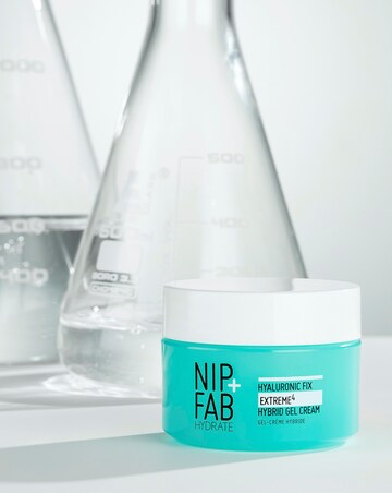 Nip+Fab Hyaluronic Fix Extreme 4 Gel Cream 2%