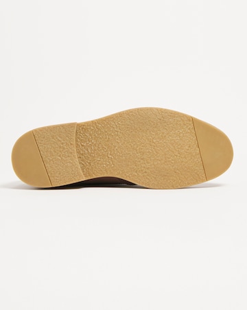 Casual Flex Brogue Wide Fit