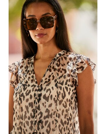 Sosandar Flutter Sleeve Top