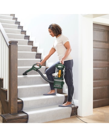 Shark Anti Hair Wrap Upright Vacuum Cleaner with Lift-Away Pet Model NZ691UKT