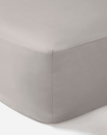 Pure Cotton 200 Thread Count Extra Deep 38cm Fitted Sheet