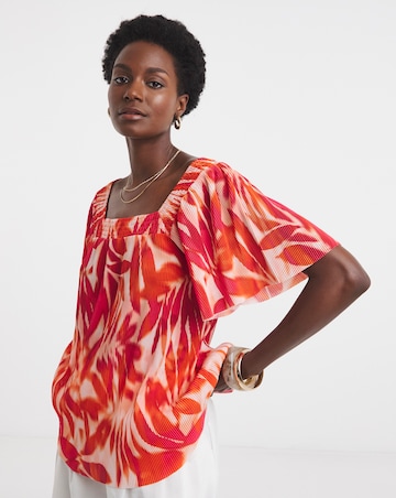 Printed Plisse Square Neck Top