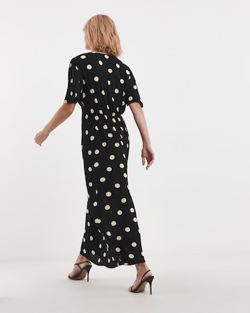 Textured Crinkle Lace Trim Maxi Dress