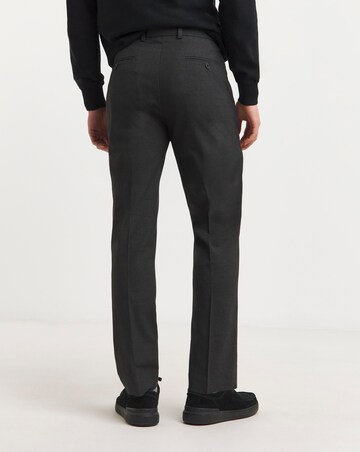 Regular Fit Pleat Front Stretch Formal Trouser