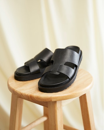 FatFace Edie Leather Chunky Sole Sandal