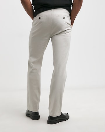 Straight Fit Chino