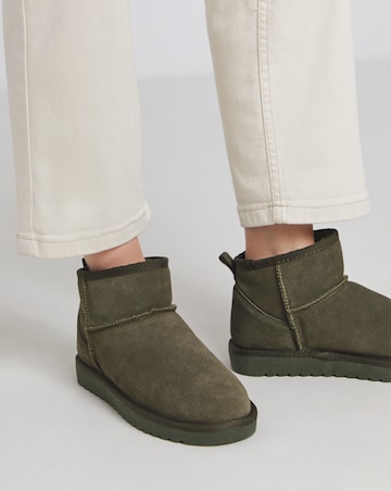 Renna Suede Low Cut Warm Lined Boots Extra Wide EEE Fit