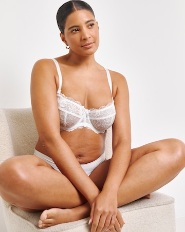 Pretty Secrets Ella Lace White Multiway Bra