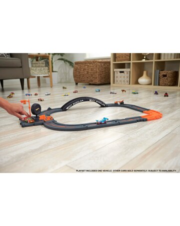 Hot Wheels City Expansion Track Pack 10-Piece Set + Car