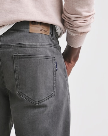 Union Straight Fit Stretch Jean