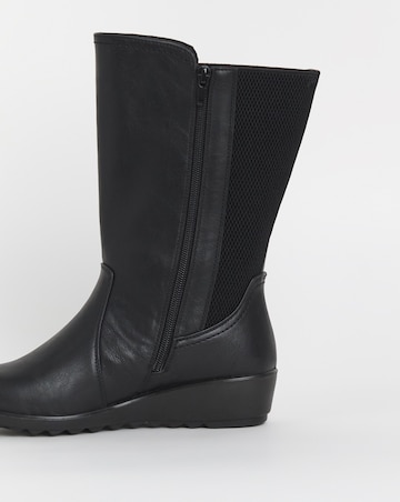 Cushion Walk Elastic Detail Mid Boot EEE Fit