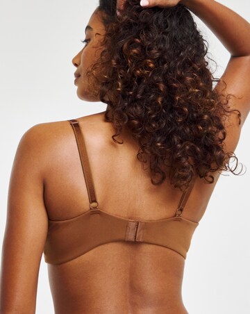 Pretty Secrets Feather Touch Moulded T Shirt Bra B-F - Nude 2