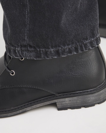 Penn Lace Up Boot Wide Fit