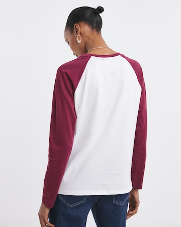 Crew Neck Colour Block Raglan T-Shirt