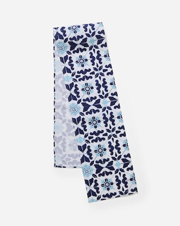 Tile Print Wipe Clean Table Runner