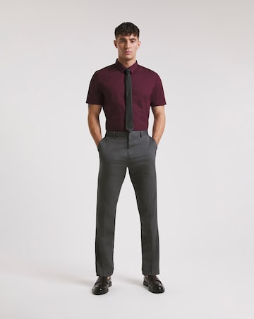 Wine Short Sleeve Formal Shirt Reg