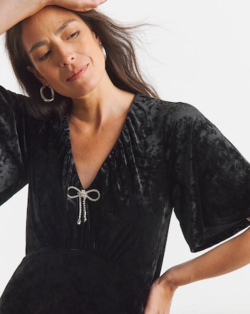 V-Neck Short Sleeve Bow Crushed Velvet Dress