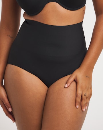 Maidenform Tame Your Tummy Medium Control Brief