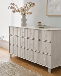 Julipa Latimer Large Chest of Drawers