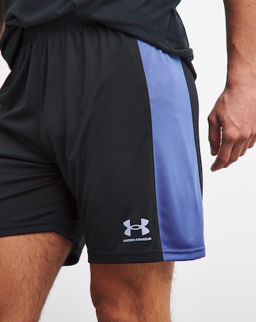 Under Armour Challenger Knit Short