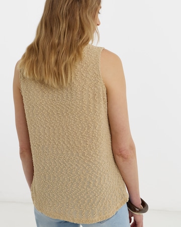 Boucle Button Top