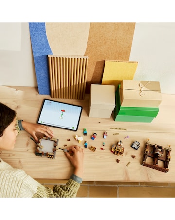 LEGO Minecraft Woodland Mansion Fighting Ring Gamer Toy with Mob Figures 21272