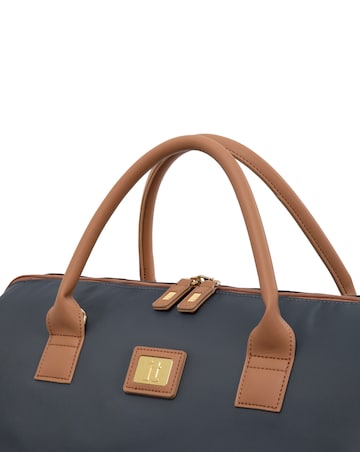IT Luggage Alluring Holdall Bag