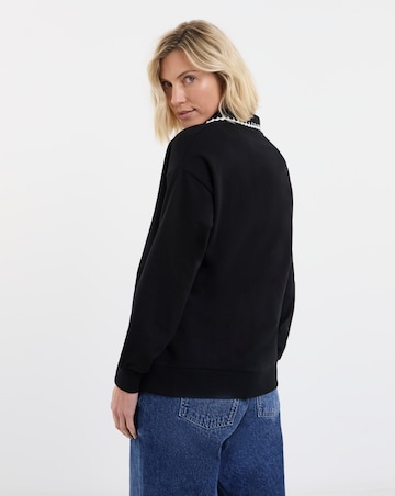Contrast Stitch Collared Sweatshirt
