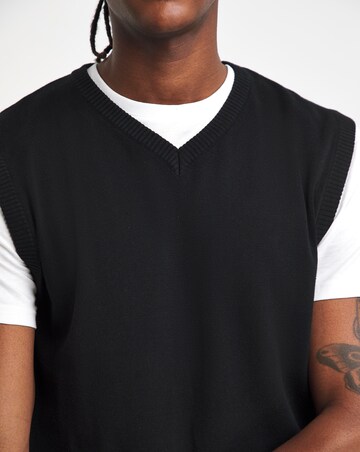 Black Knitted Cotton Sweater Vest