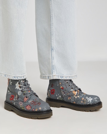 Heavenly Feet Justina Lace Up Chunky Boot Wide E Fit