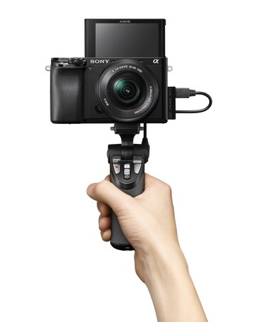 Sony Alpha A6100 Mirrorless Camera with 16-50mm f/3.5-5.6 Lens