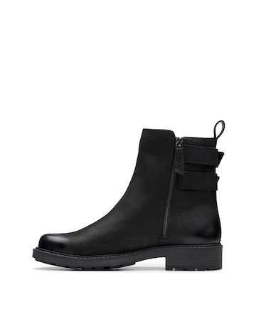 Clarks Orinoco2 Bay Buckle Chunky Leather Boot Standard Fit