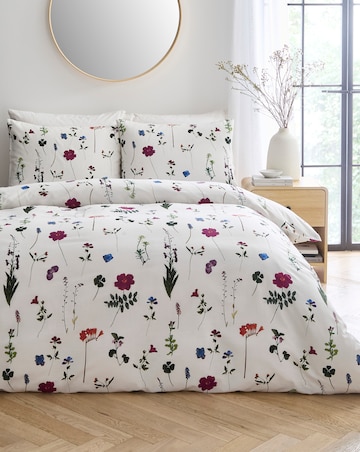 Nia Pressed Floral Duvet Cover Set