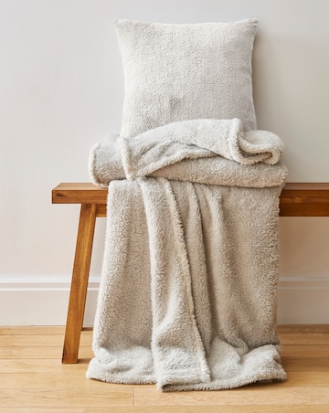 Cuddle Fleece Throw