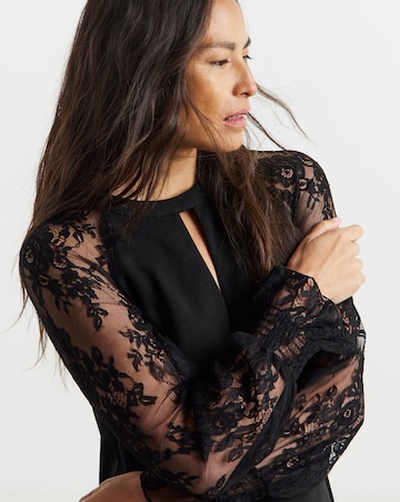 Lace Sleeve Shift Dress