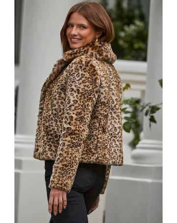 Sosandar Short Faux Fur Leopard Coat
