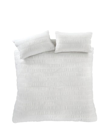 Catherine Lansfield Seersucker Duvet Set