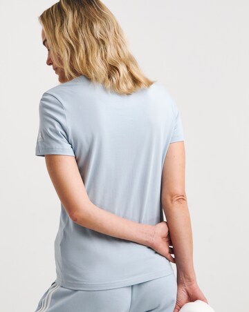 adidas Essentials Slim Logo T-Shirt