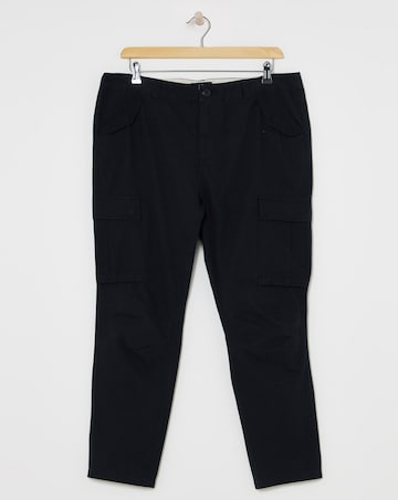 Relaxed Tapered Ripstop Cargo Trouser