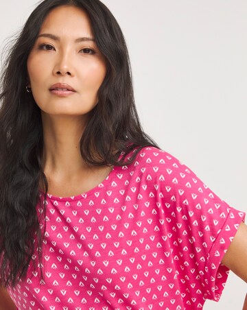 Julipa Turn Back T-Shirt