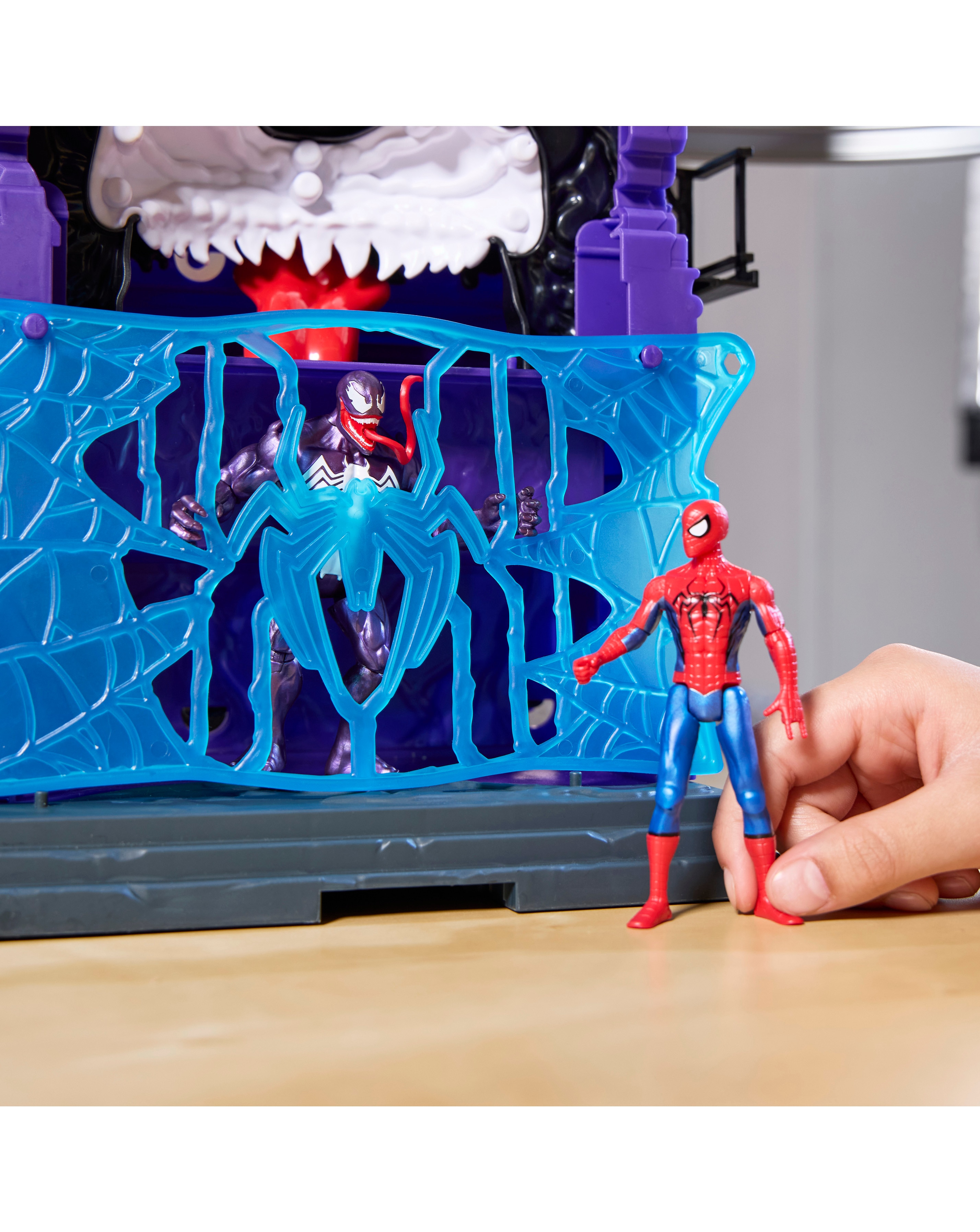 Marvel Spider-Man VenomVersus Web Slinging City Playset | JD Williams