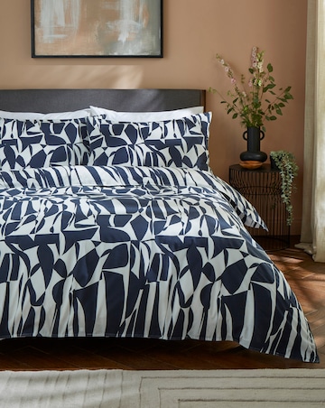 Gray & Osbourn No.7 Cotton Duvet Cover Set