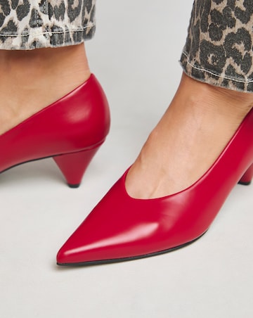 Tanya Low Kitten Heel V Cut Court Shoes - Wide Fit (E)