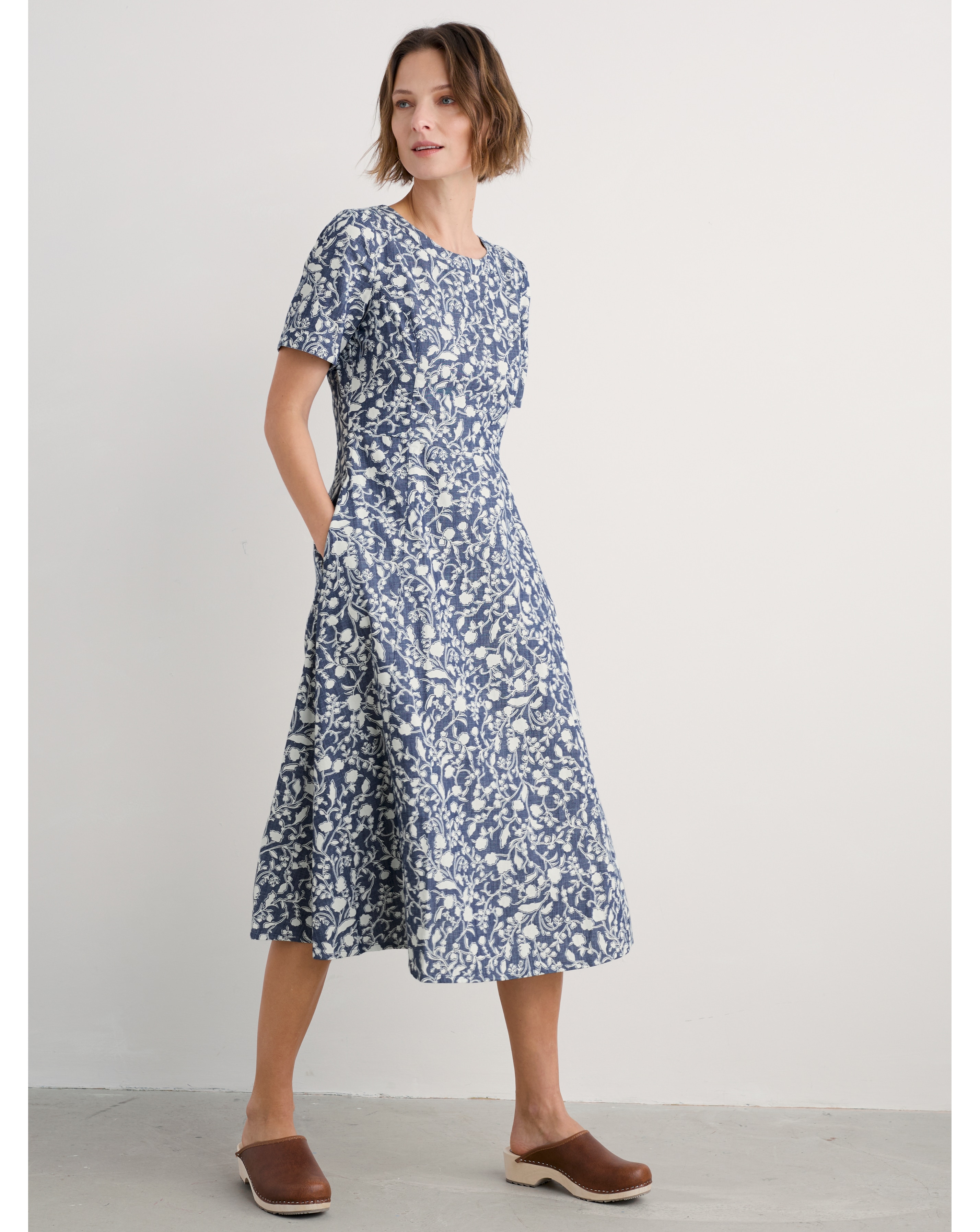Seasalt Cornwall Fox Path Dress Shadow Blossom Indigo | JD Williams