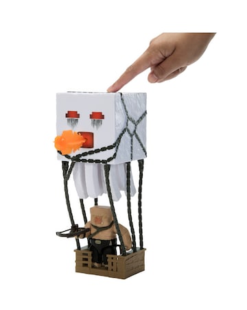 Minecraft Blast Attack Ghast Action Figure Set